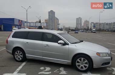 Универсал Volvo V70 2013 в Киеве