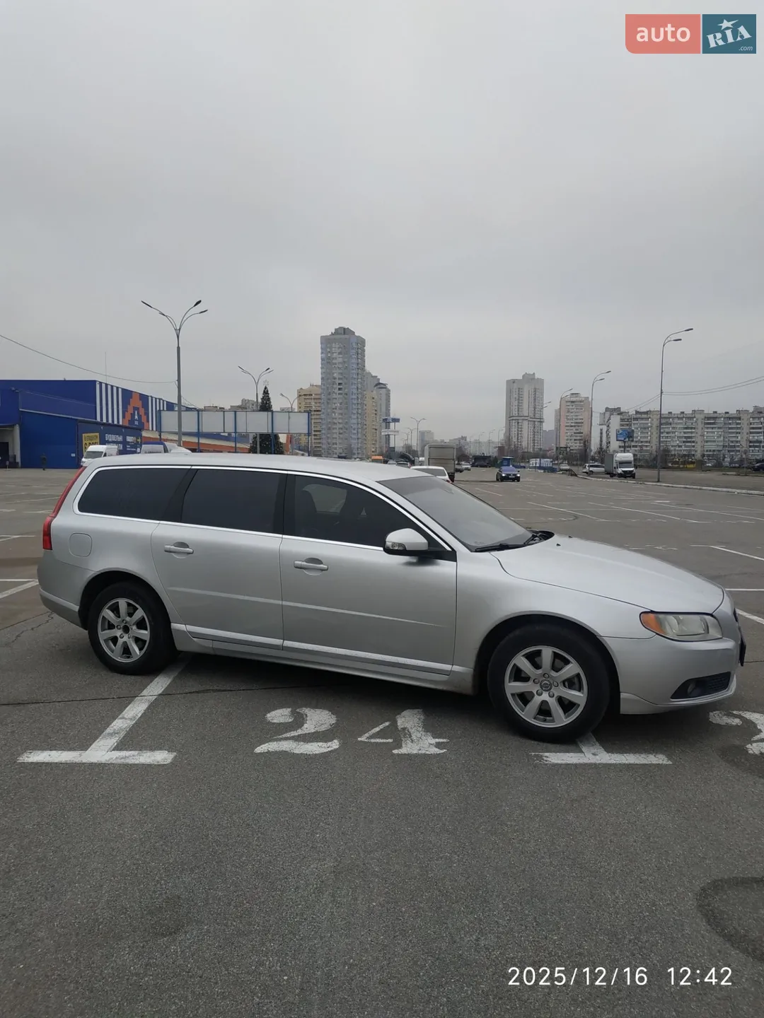 Volvo V70 2013