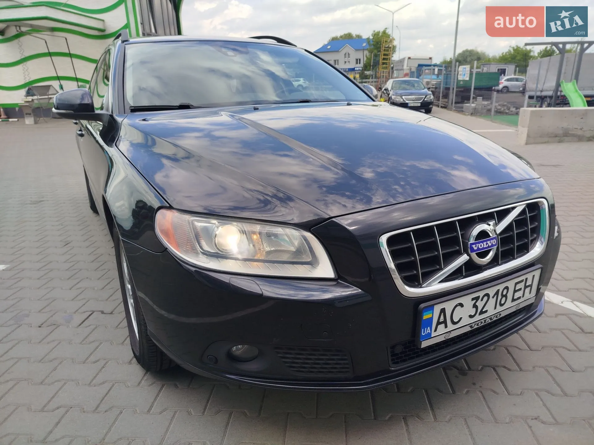 2011 Volvo V70 - мініатюра 4
