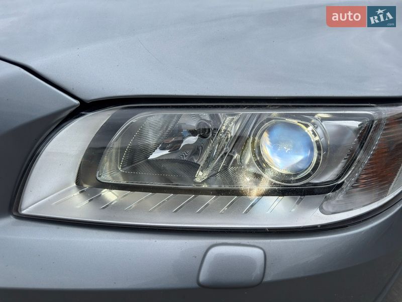 Универсал Volvo V70 2015 в Киеве
