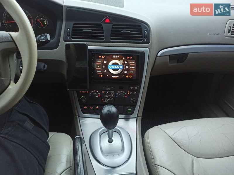 Універсал Volvo V70 2005 в Харкові