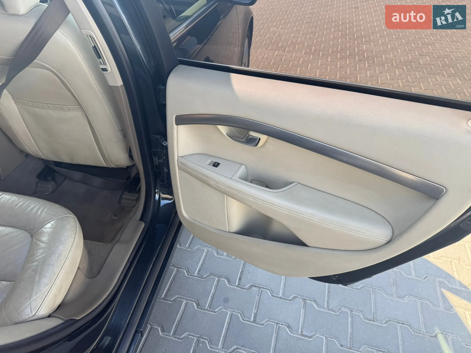 2011 Volvo V70 - мініатюра 20