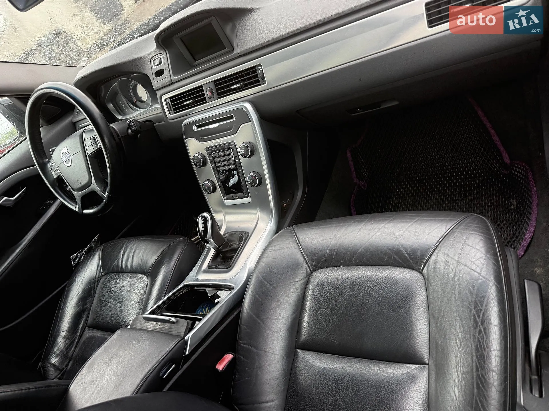 2013 Volvo V70 - мініатюра 2