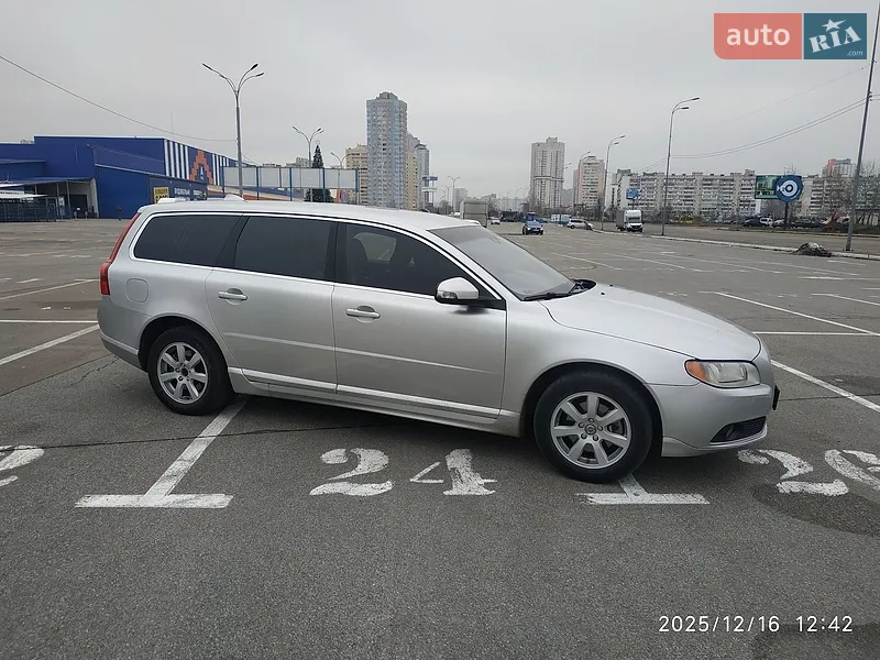 Volvo V70