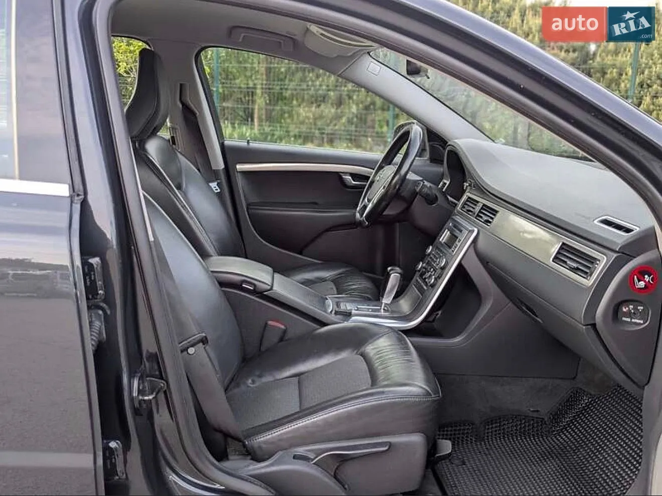 2011 Volvo V70 - мініатюра 12