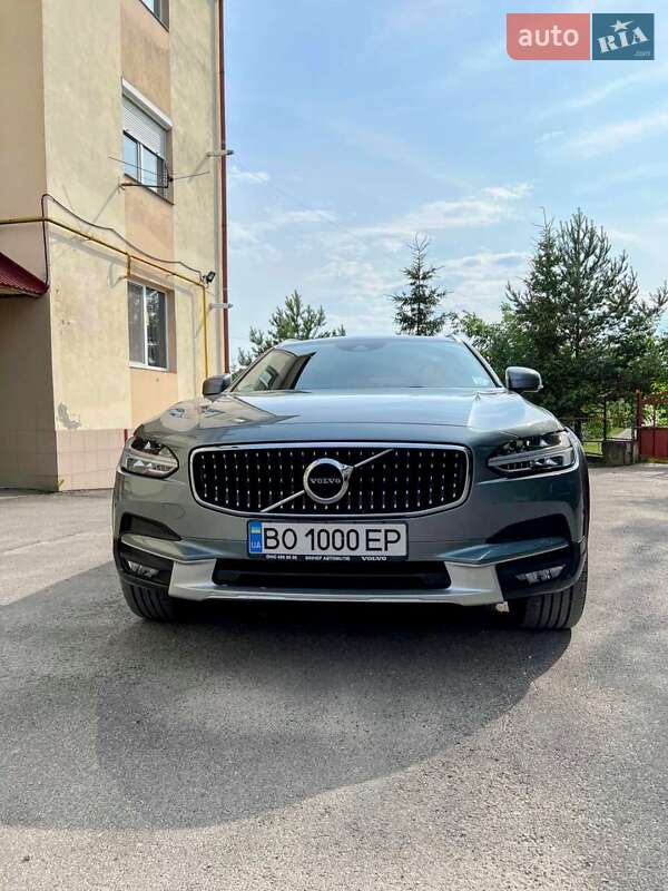 Універсал Volvo V90 Cross Country 2017 в Тернополі