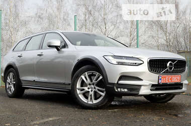 Универсал Volvo V90 Cross Country 2019 в Львове