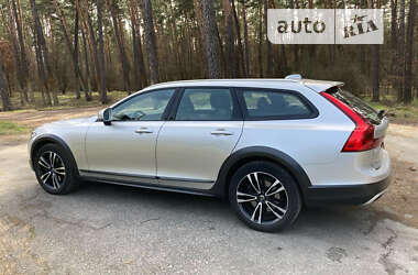 Универсал Volvo V90 Cross Country 2017 в Киеве