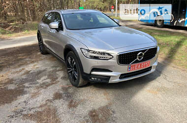 Универсал Volvo V90 Cross Country 2017 в Киеве