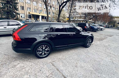 Универсал Volvo V90 Cross Country 2019 в Ровно