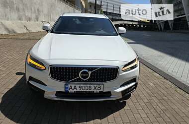 Универсал Volvo V90 Cross Country 2019 в Киеве