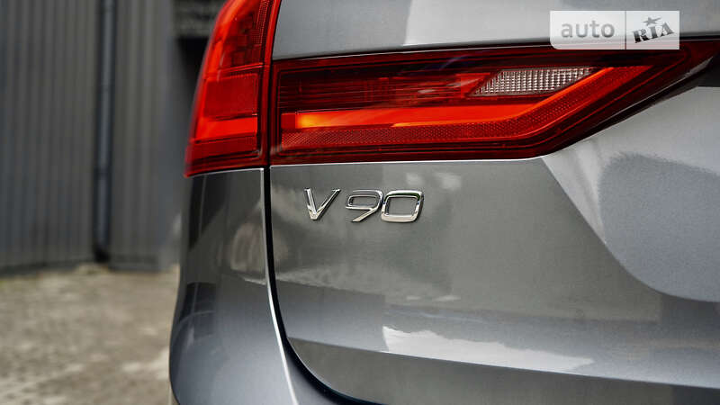 Универсал Volvo V90 Cross Country 2017 в Львове фото 16 Универсал Volvo V90 Cross Country 2017 в Львове