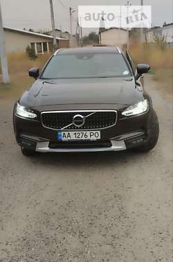 Универсал Volvo V90 Cross Country 2017 в Борисполе