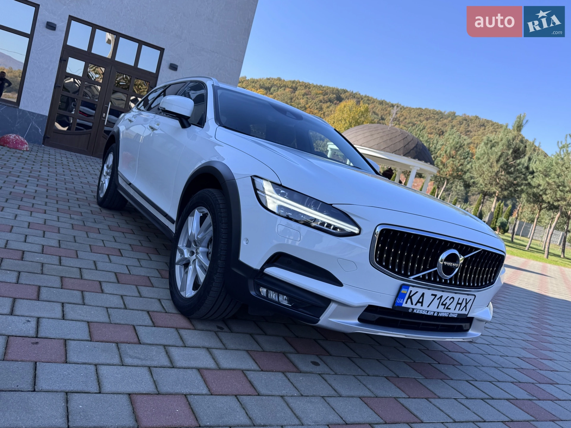 Volvo V90 Cross Country 2017