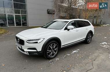 Універсал Volvo V90 Cross Country 2020 в Києві