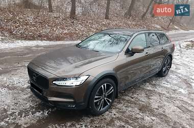 Універсал Volvo V90 Cross Country 2017 в Львові