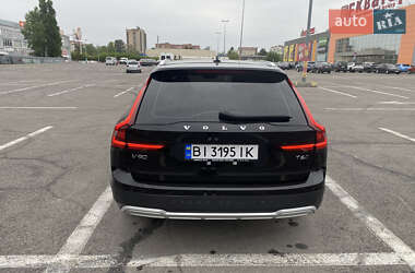 Универсал Volvo V90 Cross Country 2020 в 