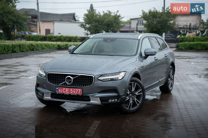 Універсал Volvo V90 Cross Country 2017 в Житомирі