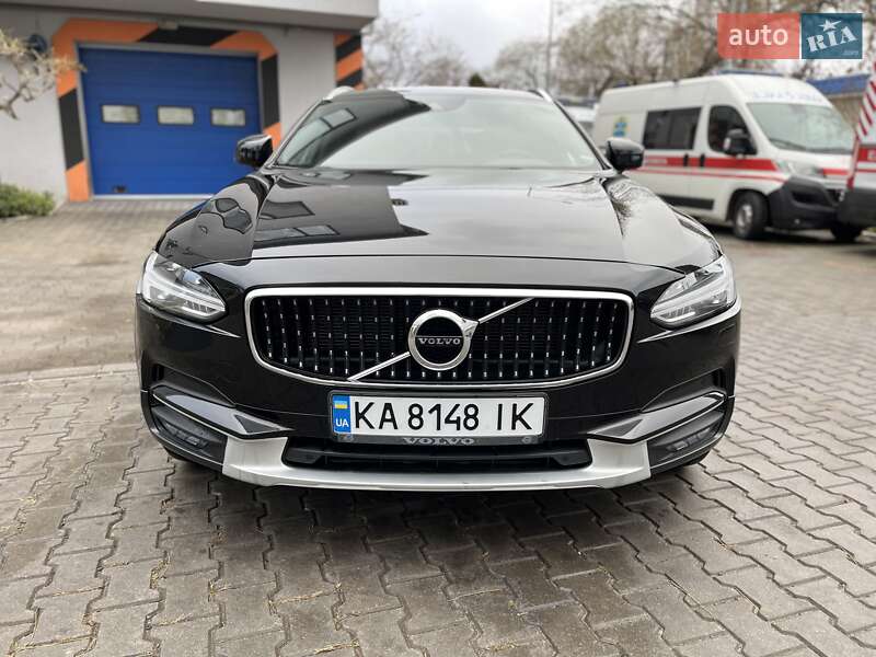 Універсал Volvo V90 Cross Country 2018 в Одесі
