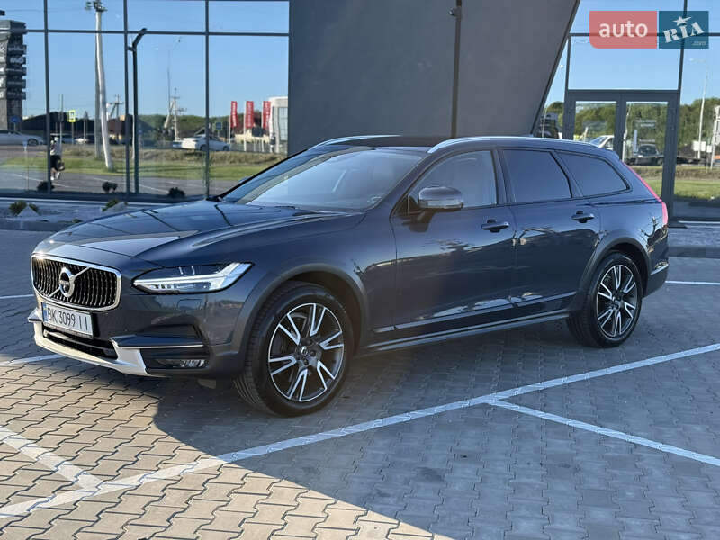 Универсал Volvo V90 Cross Country 2018 в Луцке
