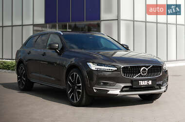 Універсал Volvo V90 Cross Country 2023 в Харкові