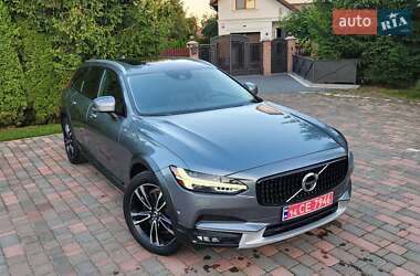 Универсал Volvo V90 Cross Country 2017 в Ивано-Франковске
