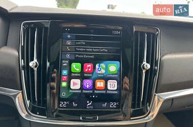 Универсал Volvo V90 Cross Country 2019 в 