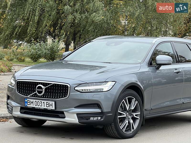 Універсал Volvo V90 Cross Country 2018 в Києві