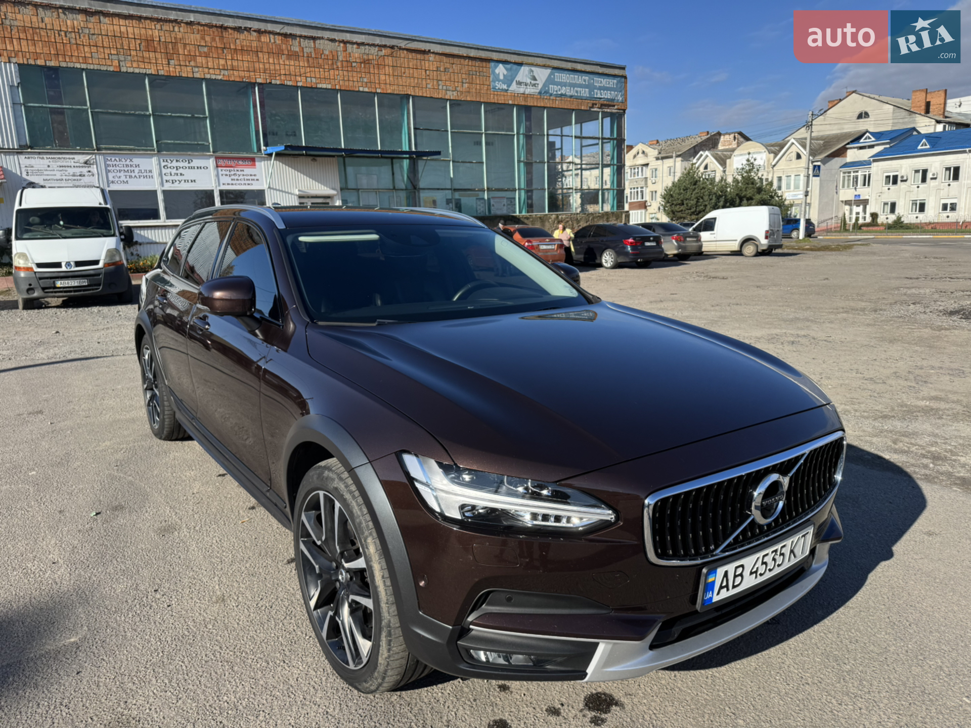 Volvo V90 Cross Country 2017