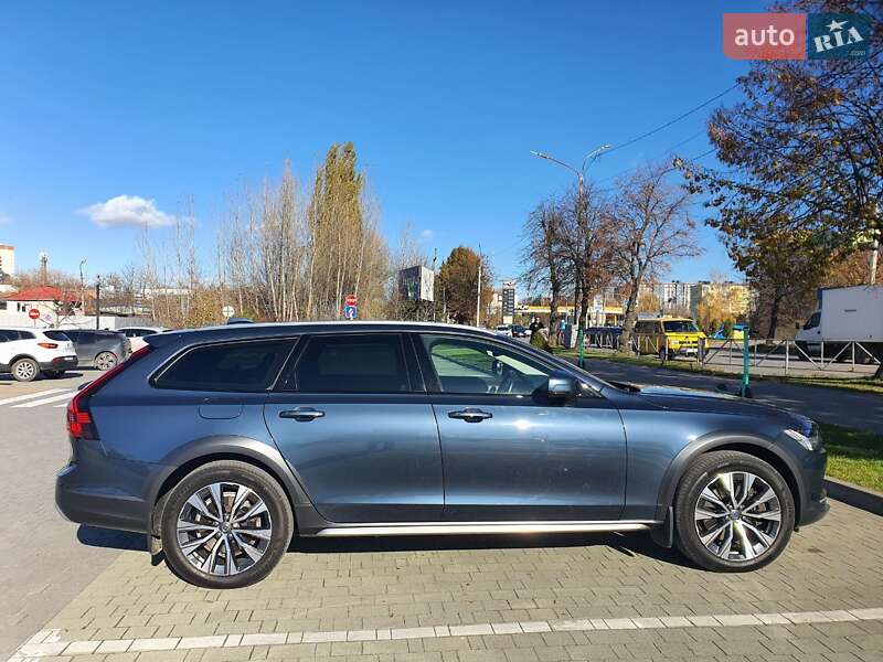 Універсал Volvo V90 Cross Country 2020 в Хмельницькому