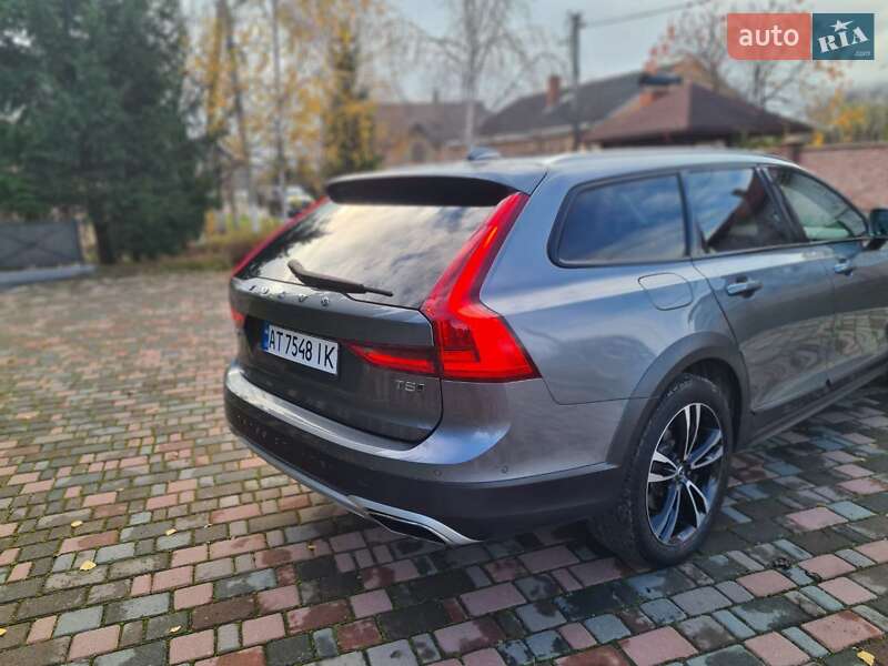 Универсал Volvo V90 Cross Country 2017 в Ивано-Франковске фото 16 Универсал Volvo V90 Cross Country 2017 в Ивано-Франковске