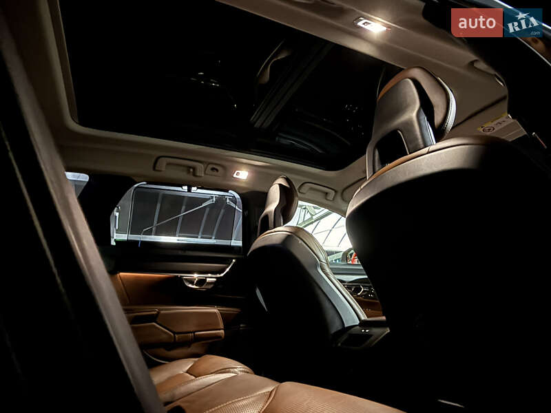 Универсал Volvo V90 Cross Country 2018 в Киеве