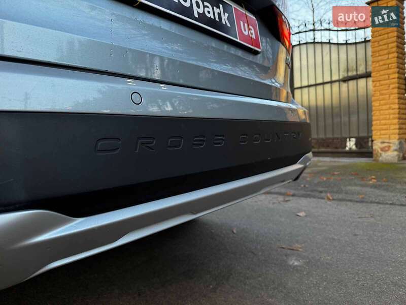 Універсал Volvo V90 Cross Country 2017 в Києві