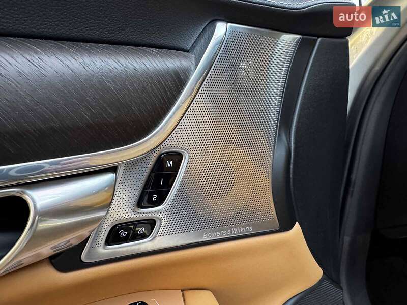 Універсал Volvo V90 Cross Country 2017 в Києві