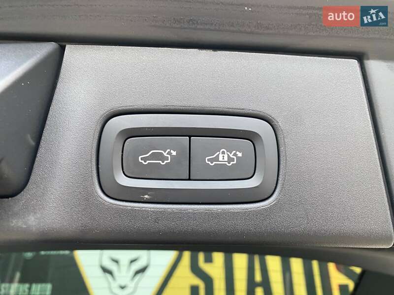 Універсал Volvo V90 Cross Country 2020 в Хмельницькому