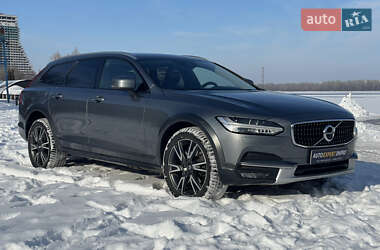 Универсал Volvo V90 Cross Country 2020 в Днепре