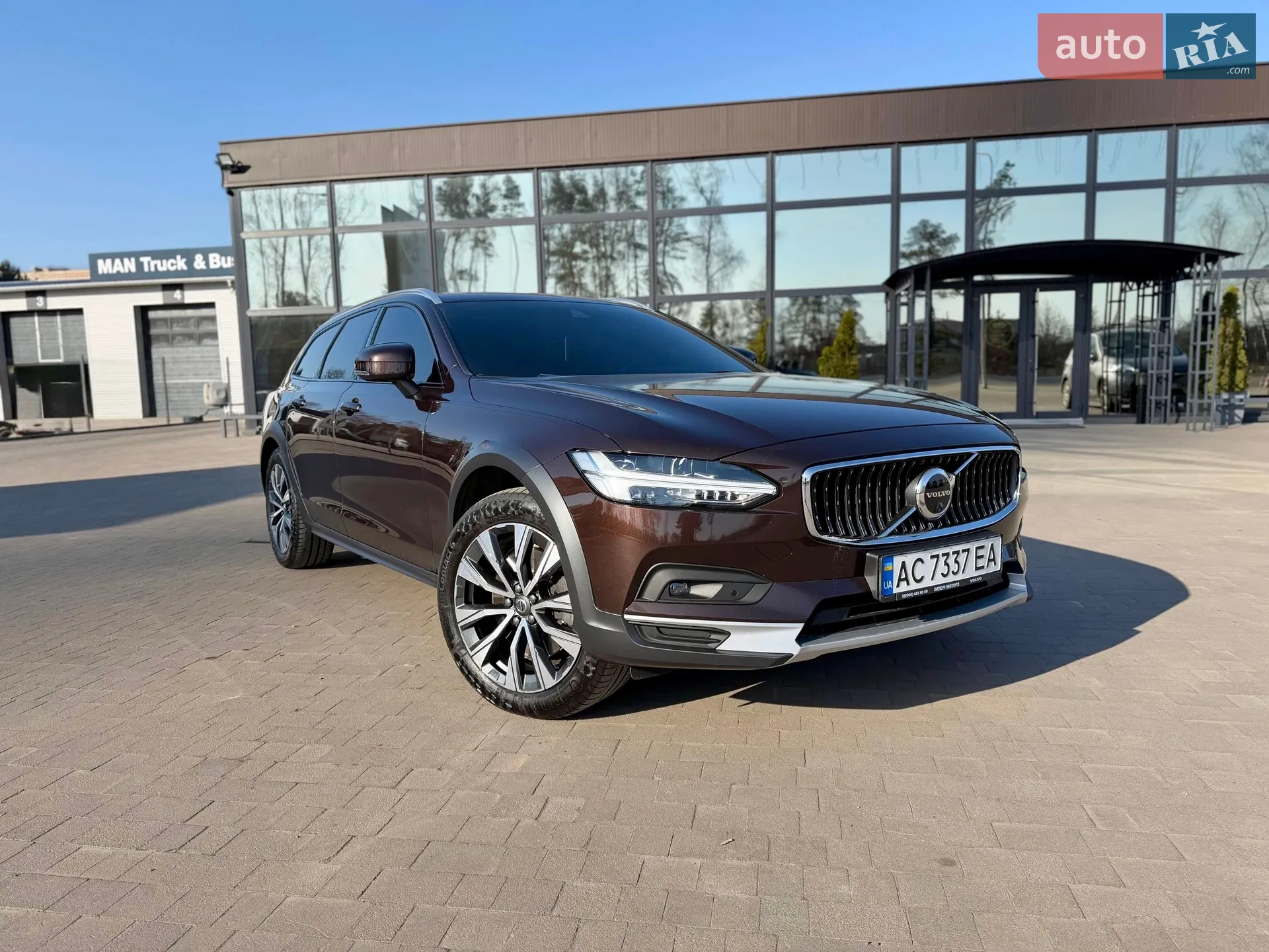 Volvo V90 Cross Country 2020