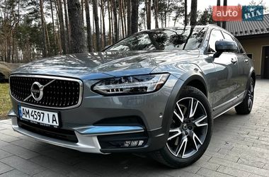 Универсал Volvo V90 Cross Country 2017 в Киеве