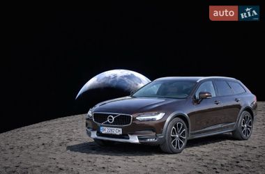 Універсал Volvo V90 Cross Country 2017 в Рівному