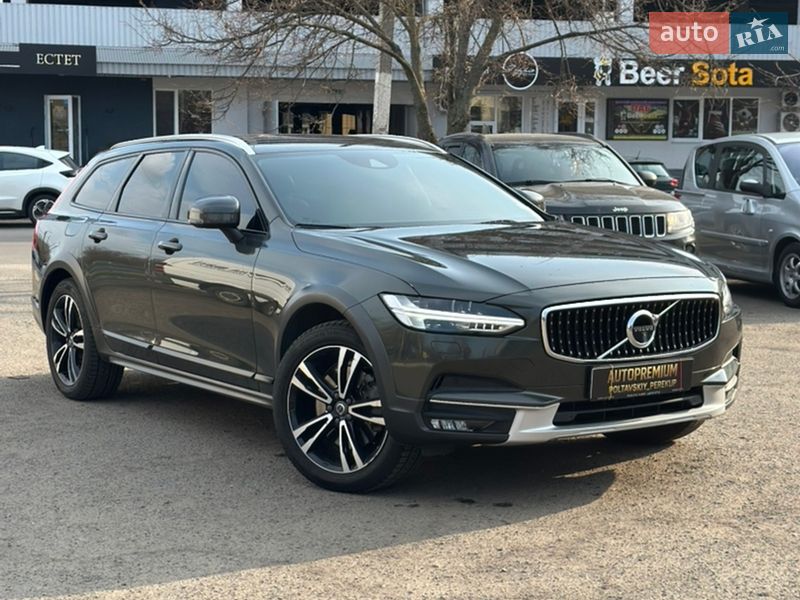 Volvo V90 Cross Country 2017