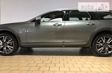 Универсал Volvo V90 2018 в Киеве