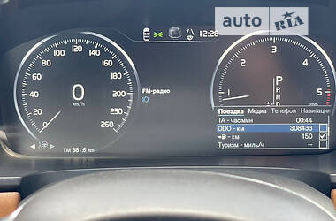 Универсал Volvo V90 2017 в 