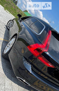 Универсал Volvo V90 2017 в 