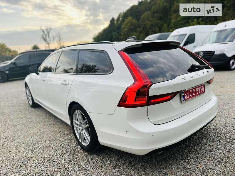Универсал Volvo V90 2018 в Иршаве