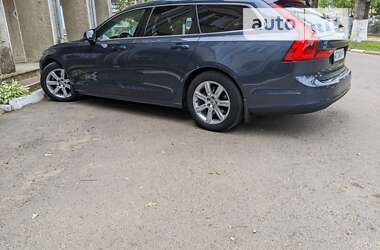 Универсал Volvo V90 2018 в Снятине