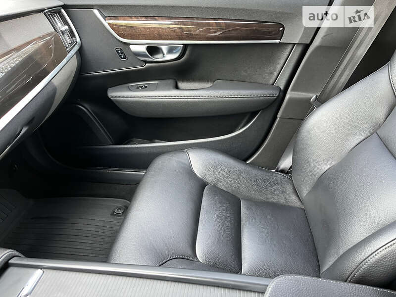 Универсал Volvo V90 2017 в Тростянце фото 24 Универсал Volvo V90 2017 в Тростянце