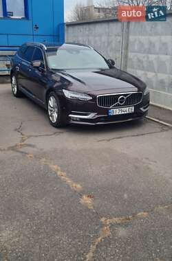 Універсал Volvo V90 2017 в Горішніх Плавнях