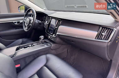 Универсал Volvo V90 2019 в 