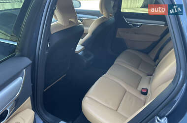 Универсал Volvo V90 2019 в 