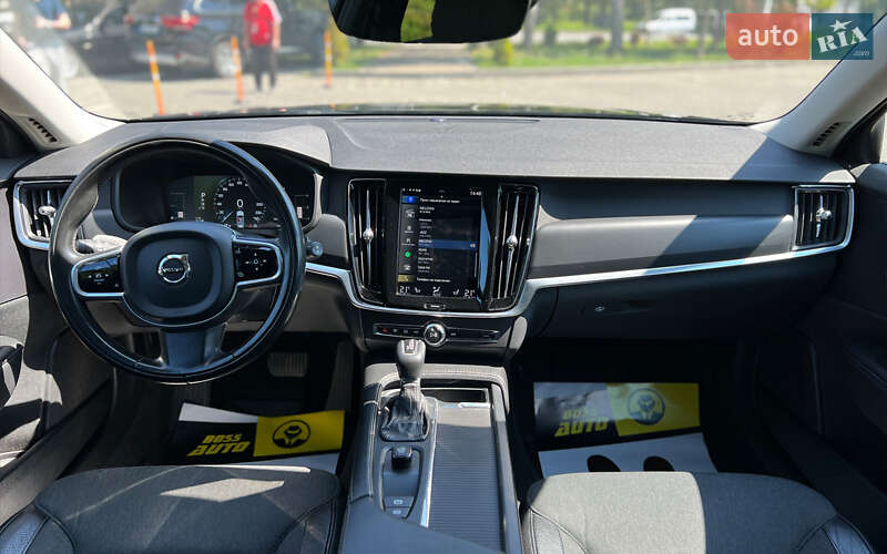 Универсал Volvo V90 2017 в Львове